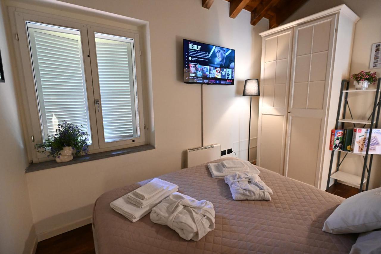 Aura Loving Home Con 4 Posti Letto, Cucina Completa, Terrazzo Ed Un Grande Parco Verde Serravalle d'Asti 외부 사진