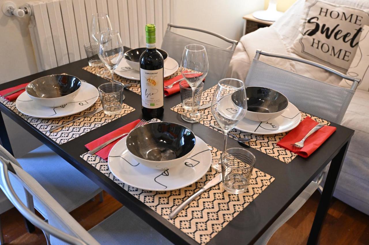 Aura Loving Home Con 4 Posti Letto, Cucina Completa, Terrazzo Ed Un Grande Parco Verde Serravalle d'Asti 외부 사진